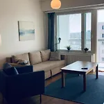Condition 2-room By Metro & Shopping Center דירה